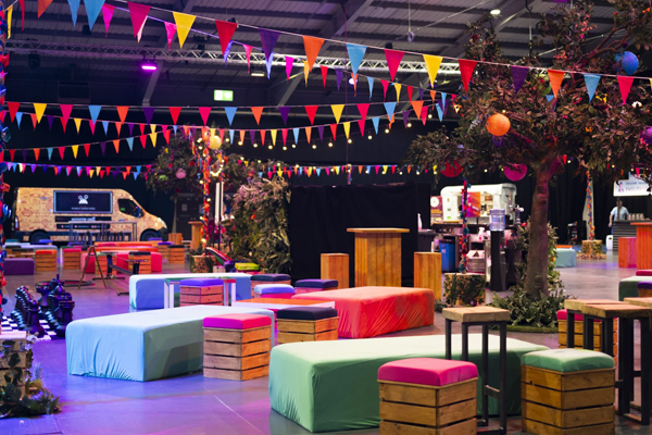 Party & Festival Decorations Up to 40% OFF